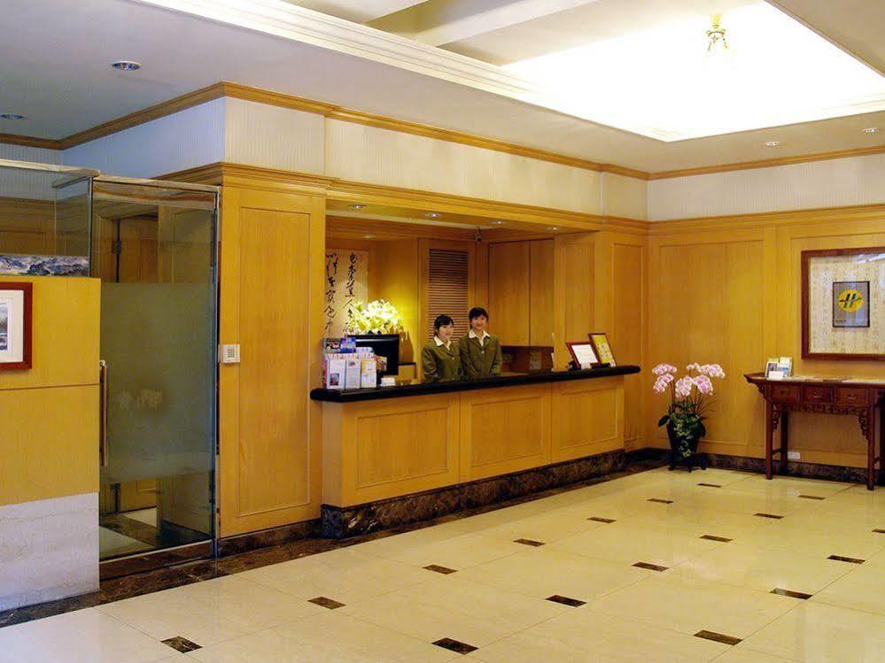 Dong Wu Hotel Taipei Exterior photo