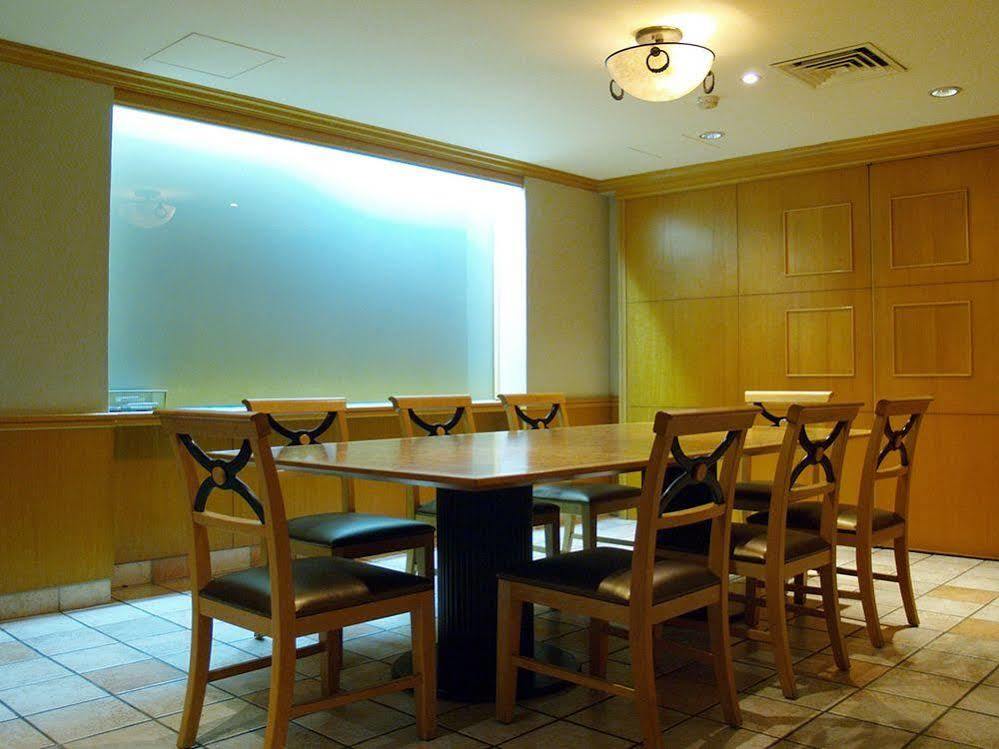 Dong Wu Hotel Taipei Exterior photo